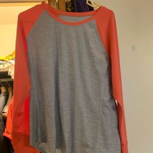 North face long sleeve tshirt